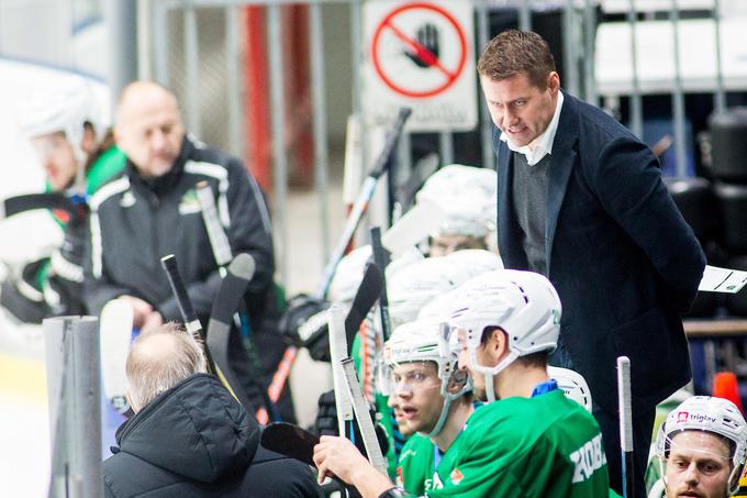 Hokejisti HK SŽ Olimpija so v Italiji izgubili z 0:5. četrtfinalna serija je zdaj izenačena na 2:2 v zmagah.  Naslednja tekma bo v torek ob 19.15 v Tivoliju. Zmagovalna ekipa si bo priigrala zaključni plošček. | Foto: Žiga Zupan/Sportida