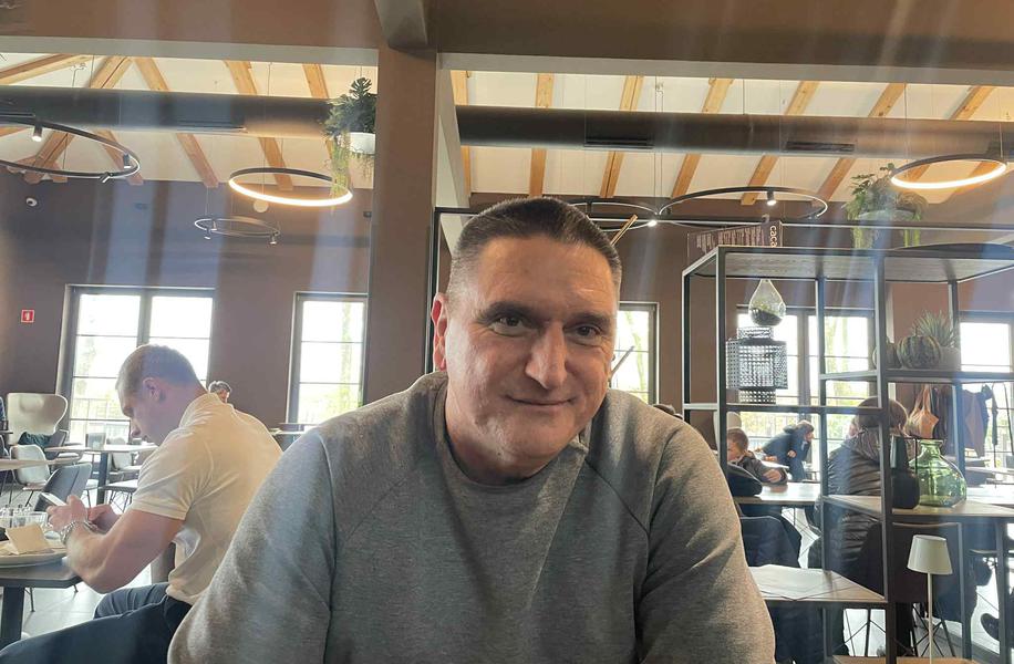 Nekdanjemu košarkarju se življenje vrti okoli posebne ljubezni