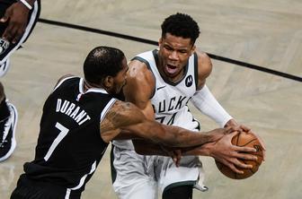 Milwaukee na sedmi tekmi raztrgal mrežice  #video