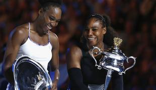 Serena Williams z zmago v zgodovino: Če ne bi bilo Venus, ne bi prišla tako daleč