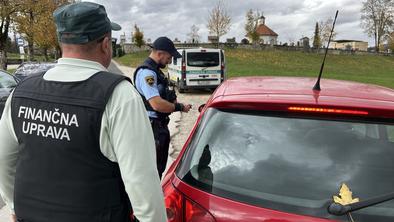 Poostren nadzor na Dolenjskem: zasegli so devet avtomobilov