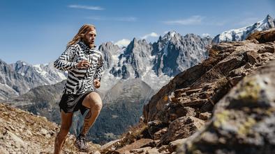Kar 51 dni zapored pretekel po dva maratona na dan #video