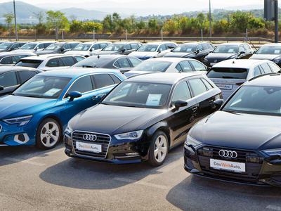 Kateri rabljeni avtomobili v Sloveniji najbolje držijo ceno in zakaj?