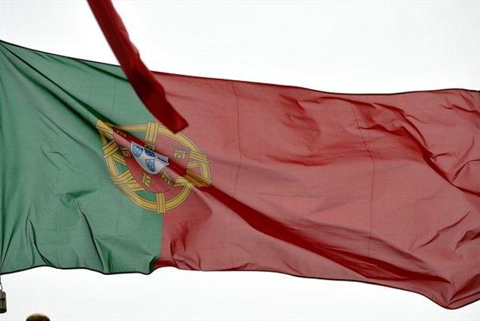 Portugalci za prekinitev dogovora s trojko