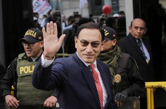 Zaradi korupcije mora nekdanji perujski predsednik Vizcarra v zapor