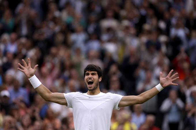Carlos Alcaraz se je uvrstil v svoj prvi finale v Wimbledonu. | Foto: Reuters