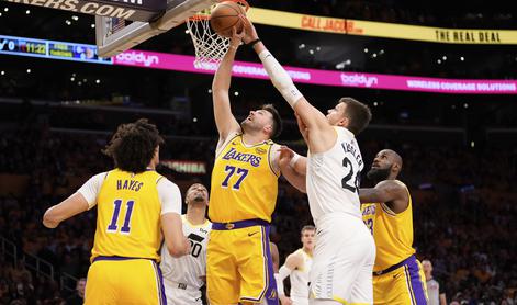 Za Luko Dončića iščejo centra, Lakers poslali ponudbo