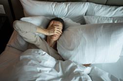 Preprosta miselna igra, ob kateri boste lažje zaspali