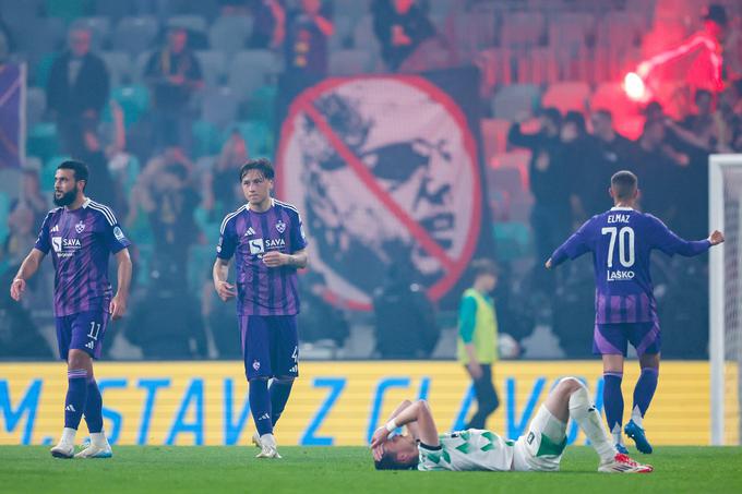 Ljubljančani so zapravili prvo zaključno žogico. | Foto: Aleš Fevžer