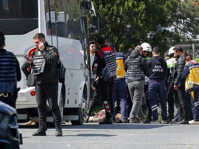 Mrtvi v streljanju pred izraelskim konzulatom v Turčiji #video