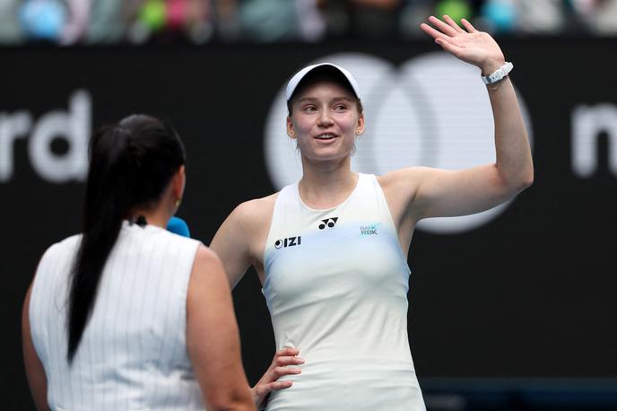 Elena Ribakina | Elena Ribakina se je brez večjih težav uvrstila v polfinale. | Foto Reuters