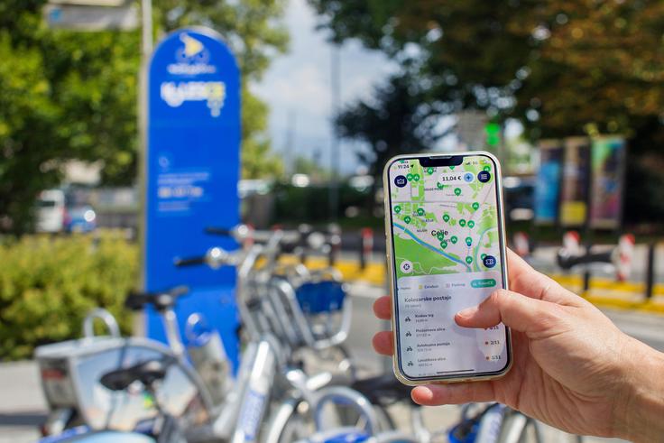 Centralka, aplikacija, ki združuje, digitalizira in poenostavlja. | Foto: Matjaž Jambriško