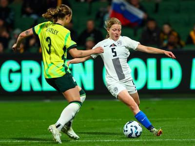 Slovenska nogometašica Naja Poje Mihelič podpisala za Inter, a se seli v Neapelj