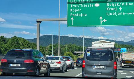 Napovedi so se uresničile. Tako je na cestah.