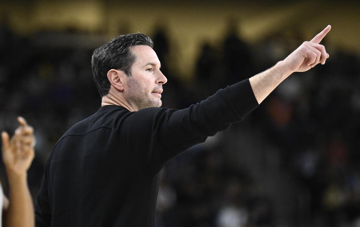 Lakers Phoenix | Trener Los Angeles Lakers na uvodnih dveh pripravljalnih tekmah zagotovo ne bo računal na Luko Dončića in LeBrona Jamesa. | Foto Reuters
