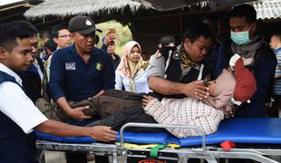 Z indonezijskega vulkana rešili več kot 500 pohodnikov