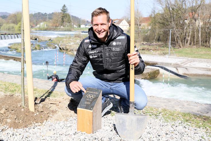 Benjamin Savšek je bil na OI v Tokiu zlat. | Foto: Nina Jelenc