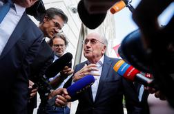 Blatterja in Platinija obtožili goljufije, tožilstvo zahteva pogojno kazen