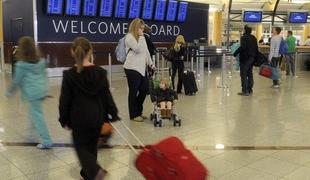Bolgarsko delegacijo pozabili na letališču