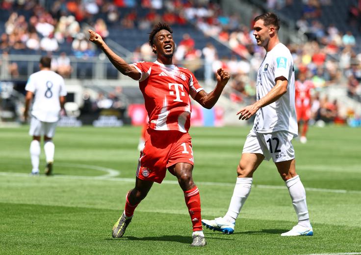 Bayern München v teh dneh nastopa na svetovnem klubskem prvenstvu v ZDA, kjer je v uvodnem nastopu napolnil mrežo "amaterskim" tekmecem iz Nove Zelandije (10:0). | Foto: Reuters
