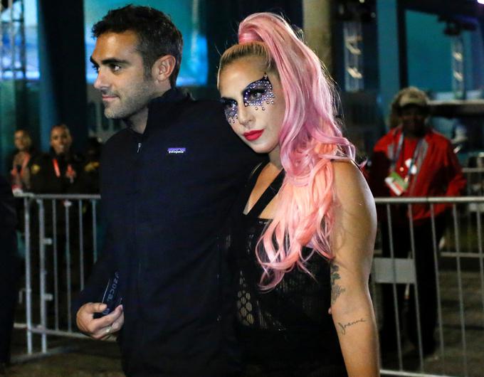 Seznam glasbenikov, ki bodo nastopili, je pomagala sestaviti Lady Gaga. | Foto: Reuters