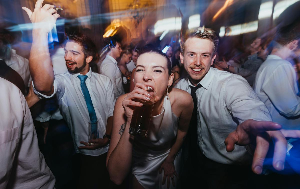 zabava, prijatelji | Foto Pexels