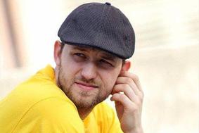 Slovenski plesalec Miha Matevžič na odprtju OI