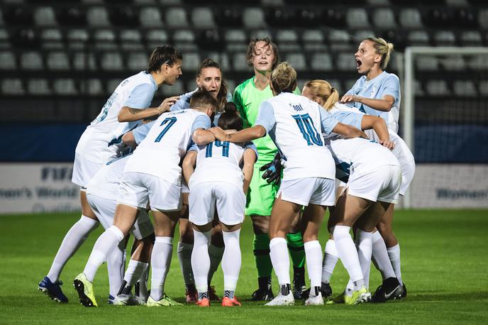 kvalifikacije SP ženska nogometna reprezentanca Francija | Slovenske nogometašice so visoko premagale Estonijo. | Foto Blaž Weindorfer/Sportida