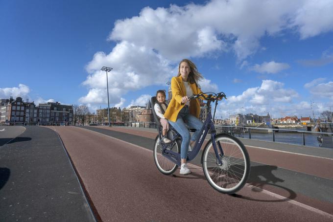 Kolesarjenje v mestih in na krajših razdaljah predstavlja najhitrejši način mobilnosti. | Foto: kolesa-newbike.si
