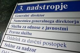 Durs poziva k ureditvi statusa rezidenta