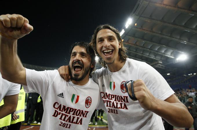 Tako sta se Gennaro Gattuso in Zlatan Ibrahimović kot soigralca pri Milanu leta 2011 veselila naslova. | Foto: Reuters