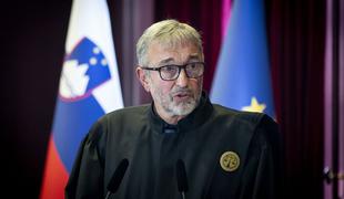 Višja sodnica iz zadeve švicarski frank suspendirana