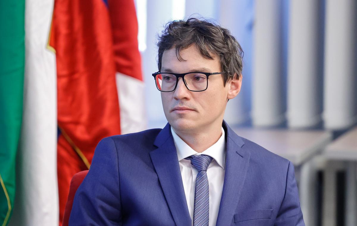 David Lapornik, namestnik predsednika Komisije za preprečevanje korupcije | Na komisiji poudarjajo, da še ne razpolagajo z informacijo, kdaj bo Lapornik nastopil funkcijo tožilca, saj odločitev vlade o imenovanju še ni pravnomočna. Mandat bi se mu sicer iztekel 24. oktobra prihodnje leto, dodajajo. | Foto STA