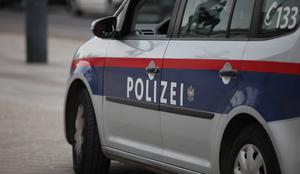 Prometna nesreča na avstrijski avtocesti zahtevala štiri življenja
