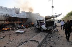 Najmanj 32 ljudi mrtvih v napadu v Mogadišu