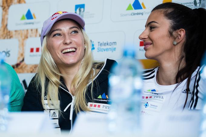 Janja Garnbret in Mia Krampl sta si že priborili olimpijski vozovnici. | Foto: Grega Valančič/Sportida