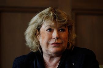 Marianne Faithfull bivšega obtožila uboja Jima Morrisona