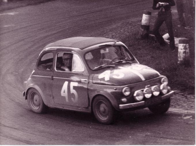 Za volanom steyr-pucha v začetku šestdesetih let prejšnjega stoletja | Foto: Red Bull