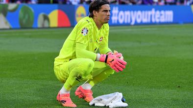 Yann Sommer nič več za Švico