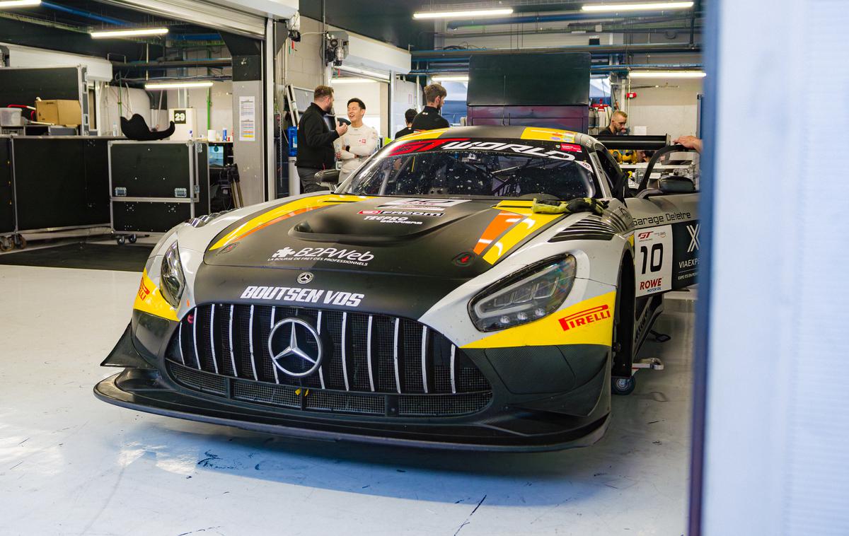 Mark Kastelic mercedes AMG GT3 | Foto Matic Trepelj