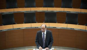 Janša: Kriza za zdaj stabilizirana, Slovenijo čakajo težki koraki