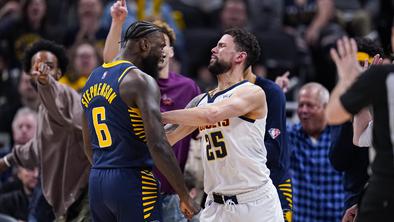 Nenavadna odločitev sodnikov v ligi NBA, ki buri duhove #video