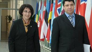 S pregledom resorja do bele knjige obrambe ter zaščite in reševanja 