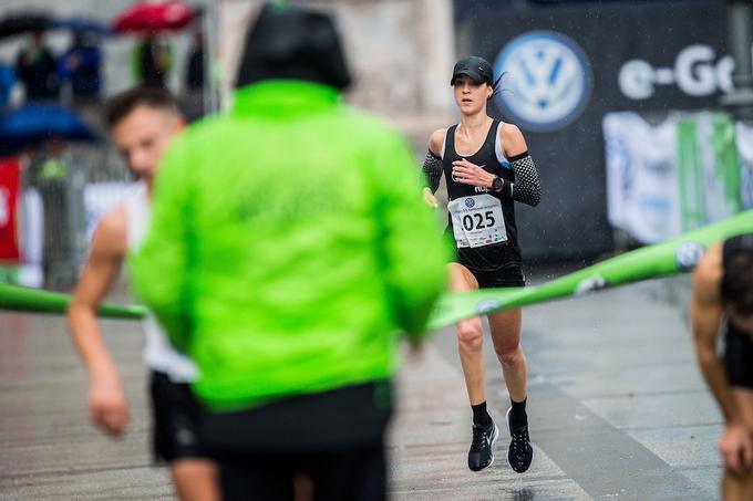 Želela je teči hitreje, a tokrat ni šlo. Kot pravi, si želi v prihodnosti odteči tudi maraton, a bo do njega prišla s sistematičnim delom. | Foto: Žiga Zupan/Sportida