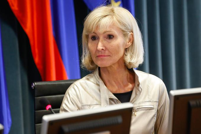 Vladna sekretarka Lilijana Kozlovič, ki je desetletje vodila upravno enoto, pravi, da za Muharemovićevo črno gradnjo ni vedela. Ukrepati bi morala inšpekcija, pravi. | Foto: STA ,