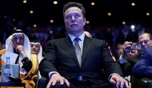 Musk napoveduje, kako bomo živeli čez 20 let