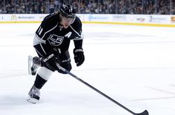 Kopitar podajal za zmago Kraljev, Brodeur po 21 letih za drugi NHL klub (video)