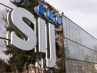 Skupina Sij uvaja nov poslovni model in zmanjšuje 