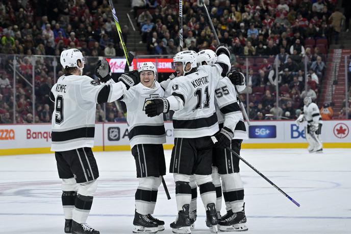 Anže Kopitar | Anže Kopitar in soigralci LA Kings so v gosteh premagali Anaheim. | Foto Reuters