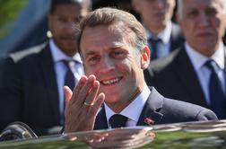 Emmanuel Macron navdušil s pevskim talentom #video